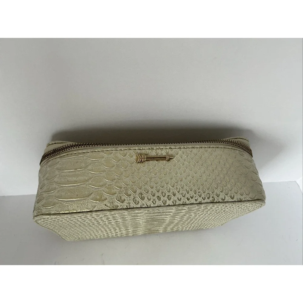 Adrienne Vittadini Travel Jewelry Case Faux Snakeskin Cream Zip Organizer